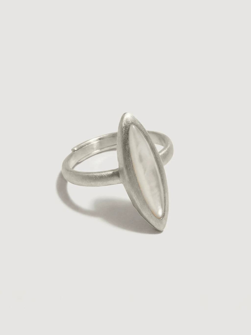 Long Marquise Shell Ring_BDHL8468