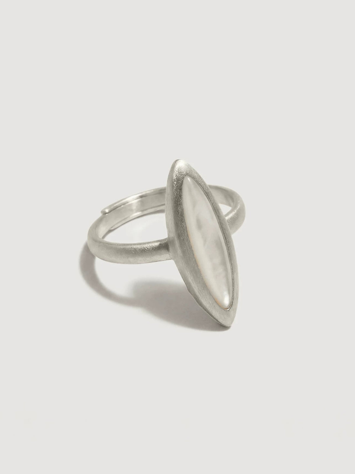 Long Marquise Shell Ring_BDHL8468