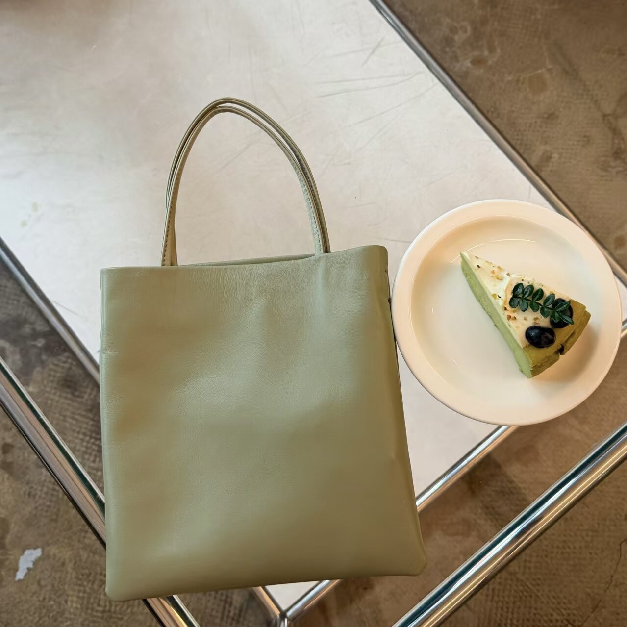 Water Dyed Lambskin Tote Bag_BDHL8417