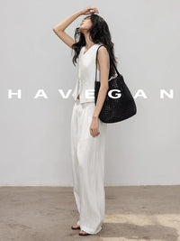 Short Vest Or Straight Pants_BDHL7382