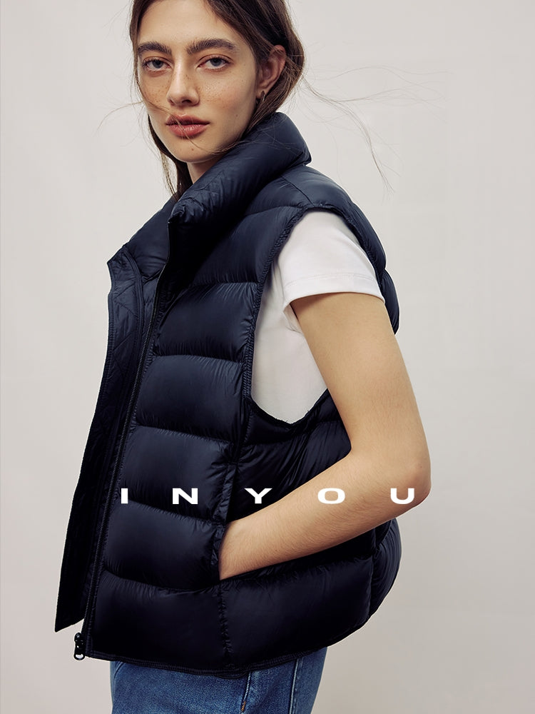 Stand-Collar Down Vest_BDHL7987