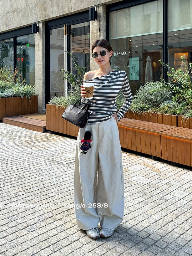 One-Shoulder Long-Sleeved T-Shirt_BDHL7734