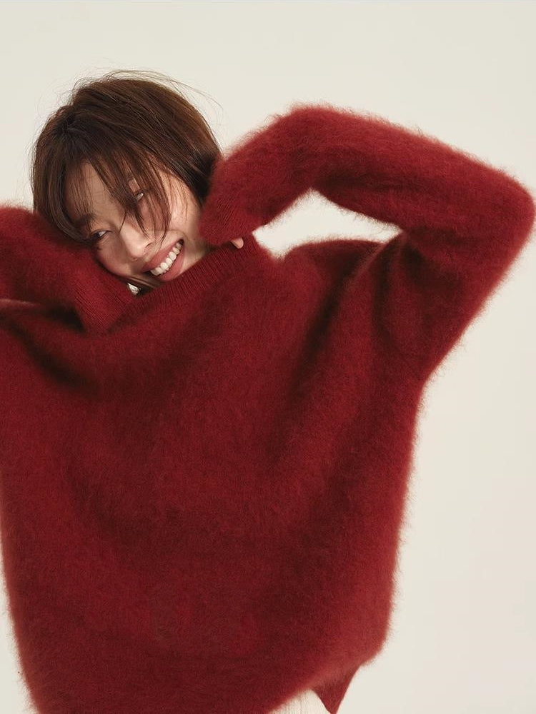 Fluffy Round Neck Sweater_BDHL6831