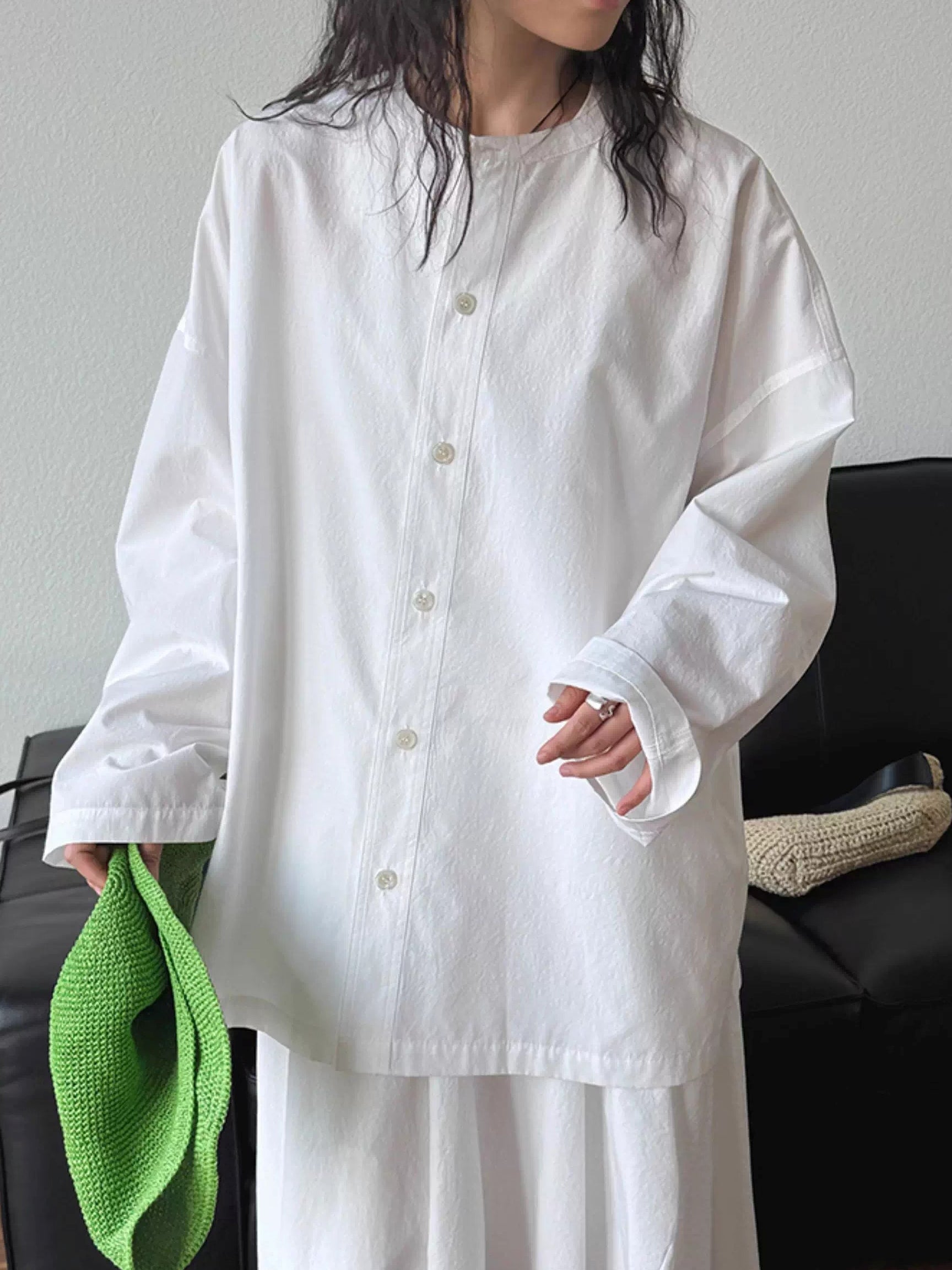 Round Neck Loose-Fitting Shirt_BDHL7377