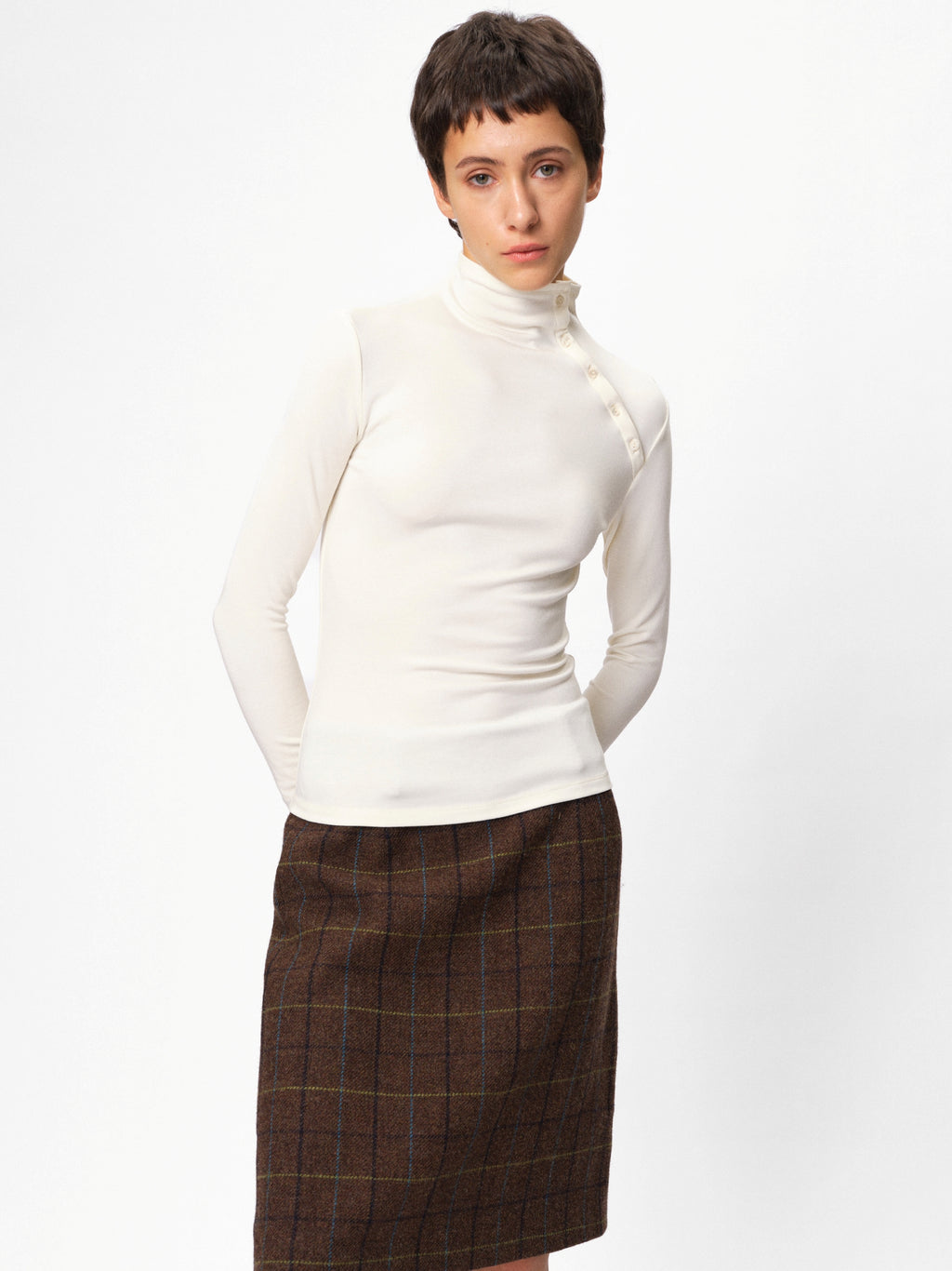 High-Neck Button Slim-Fit Tops_BDHL8105