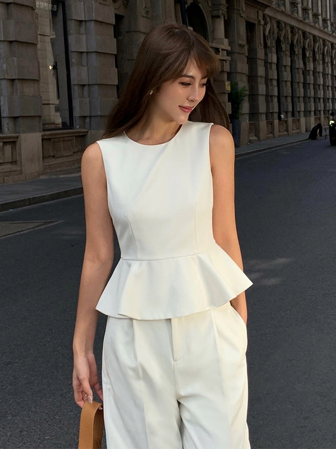 Sleeveless Tops Or Wide-Leg Pants_BDHL7500