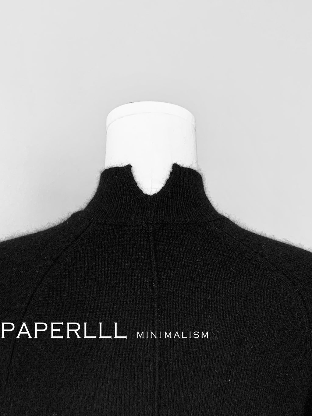 High-Neck Slim Knit Tops_BDHL8021