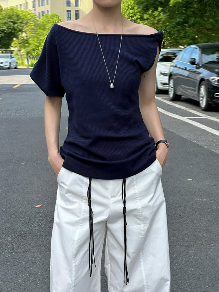 Diagonal Shoulder Twist T-Shirt_BDHL7529