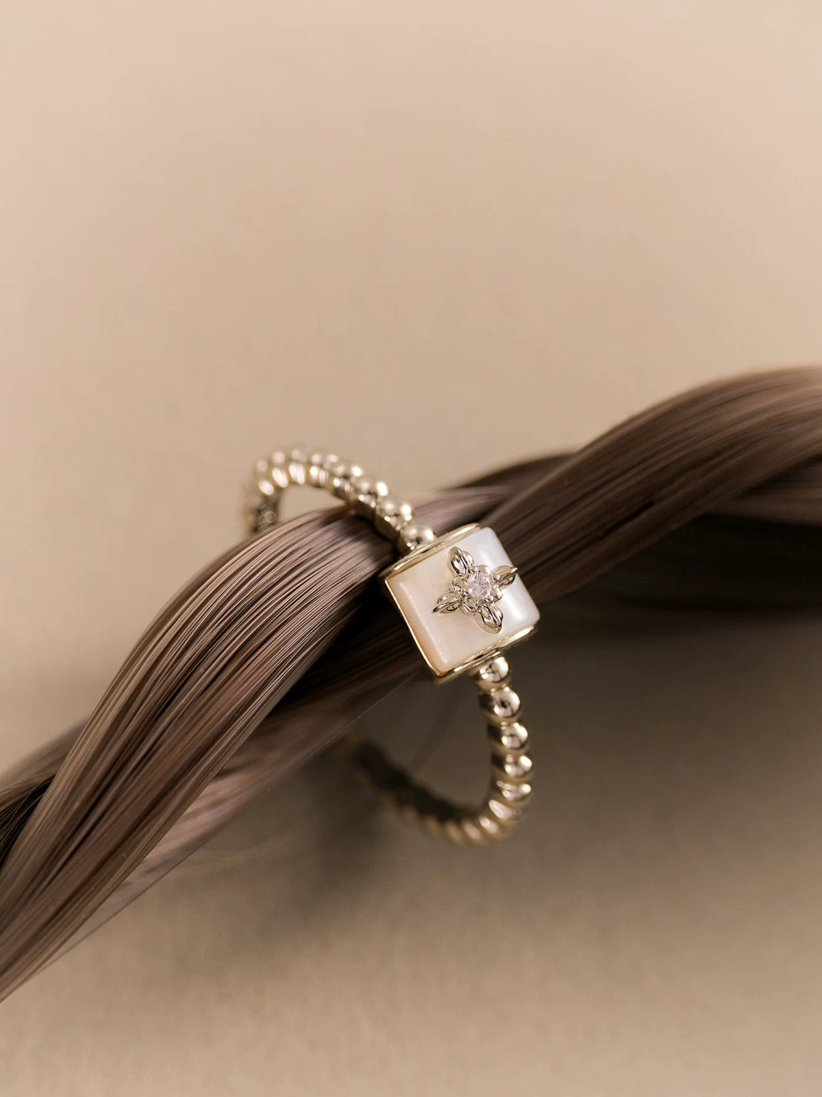 Iris Shell Beaded Ring_BDHL8471
