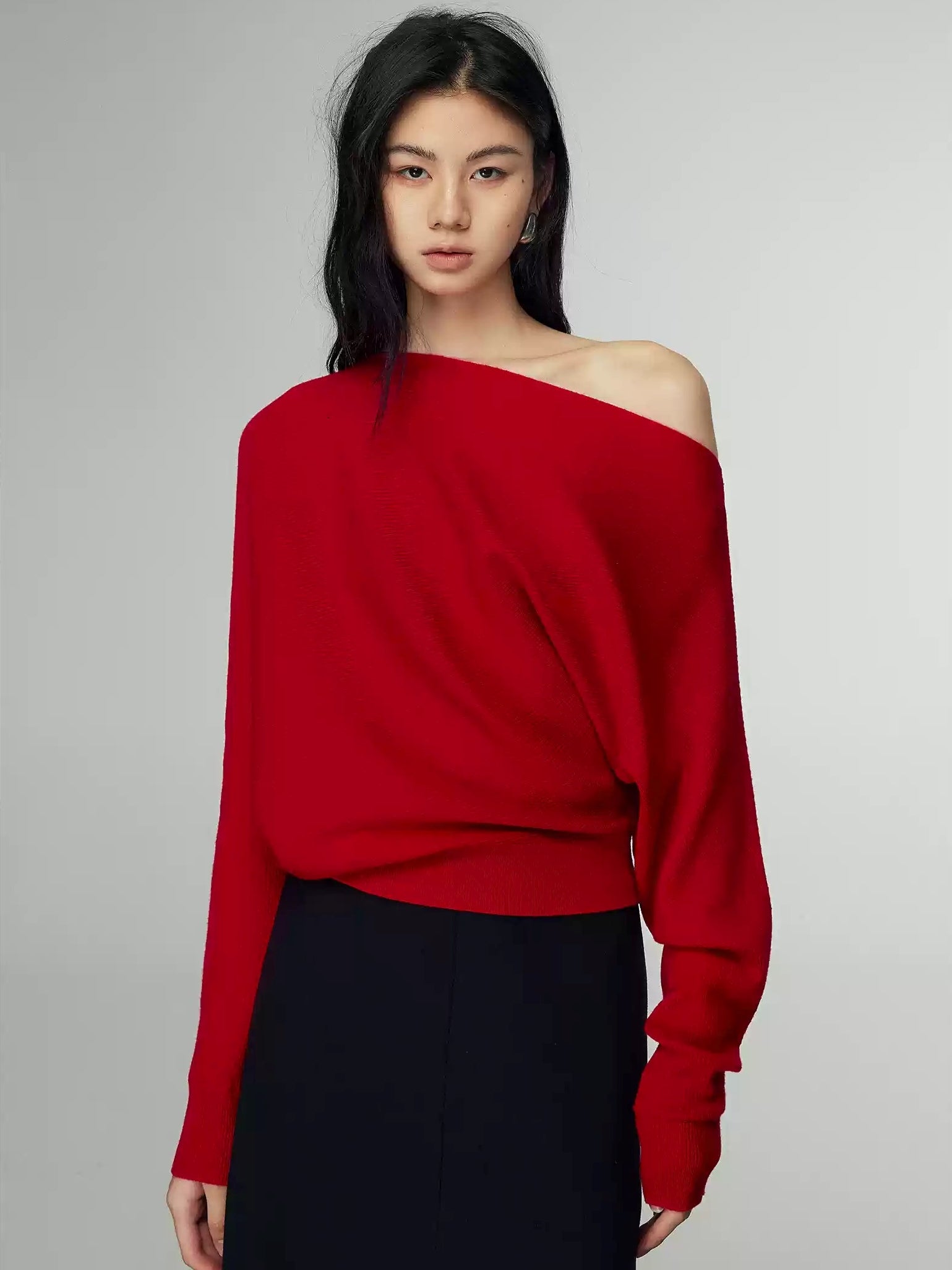 Asymmetrical Off-Shoulder Tops_BDHL6782