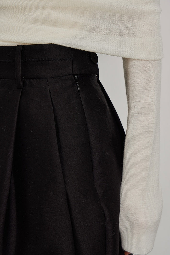 High-Waisted Pleated Bud Skirt_BDHL6491