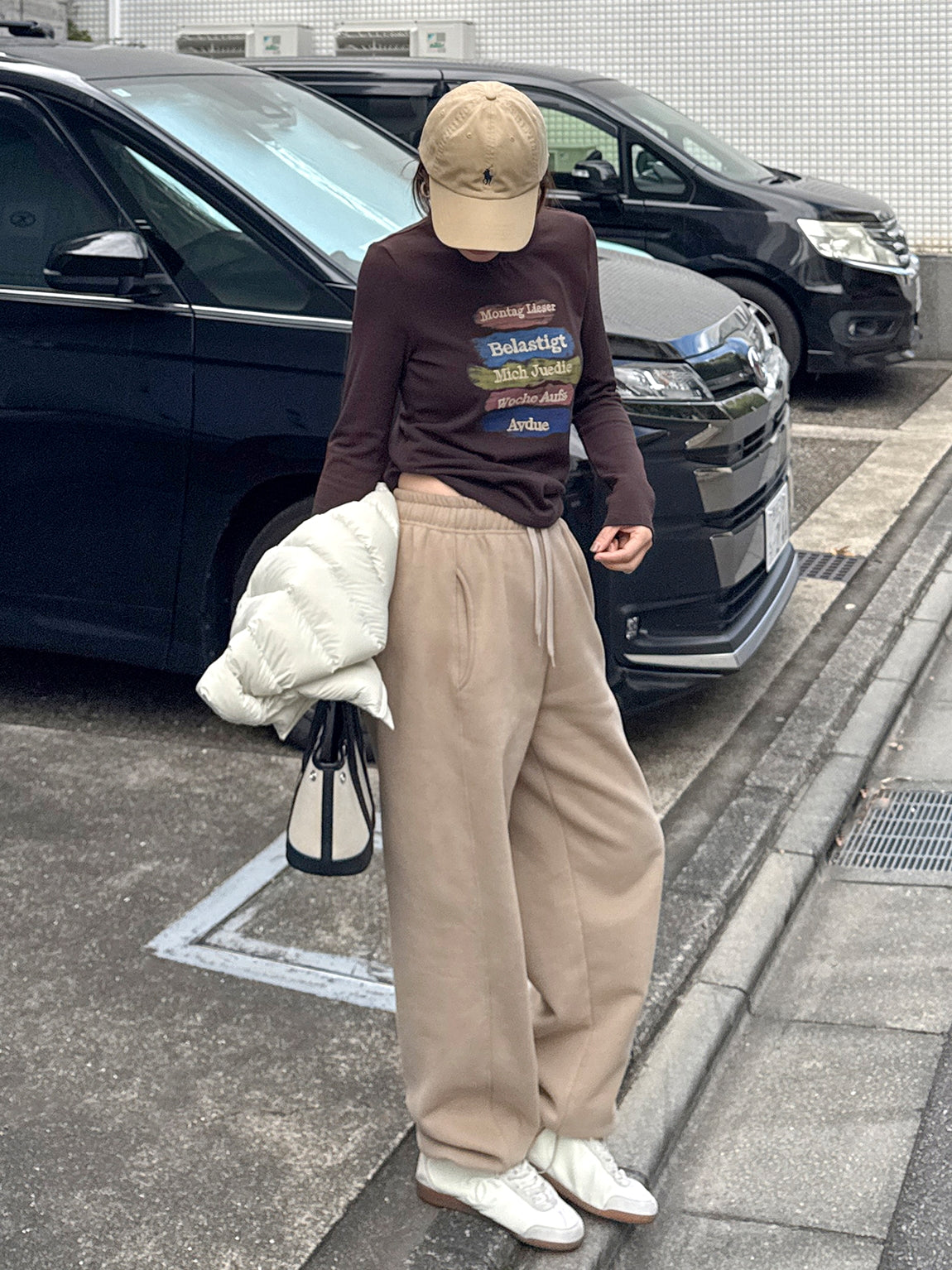 Heavyweight Jogger Sweatpants_BDHL8009