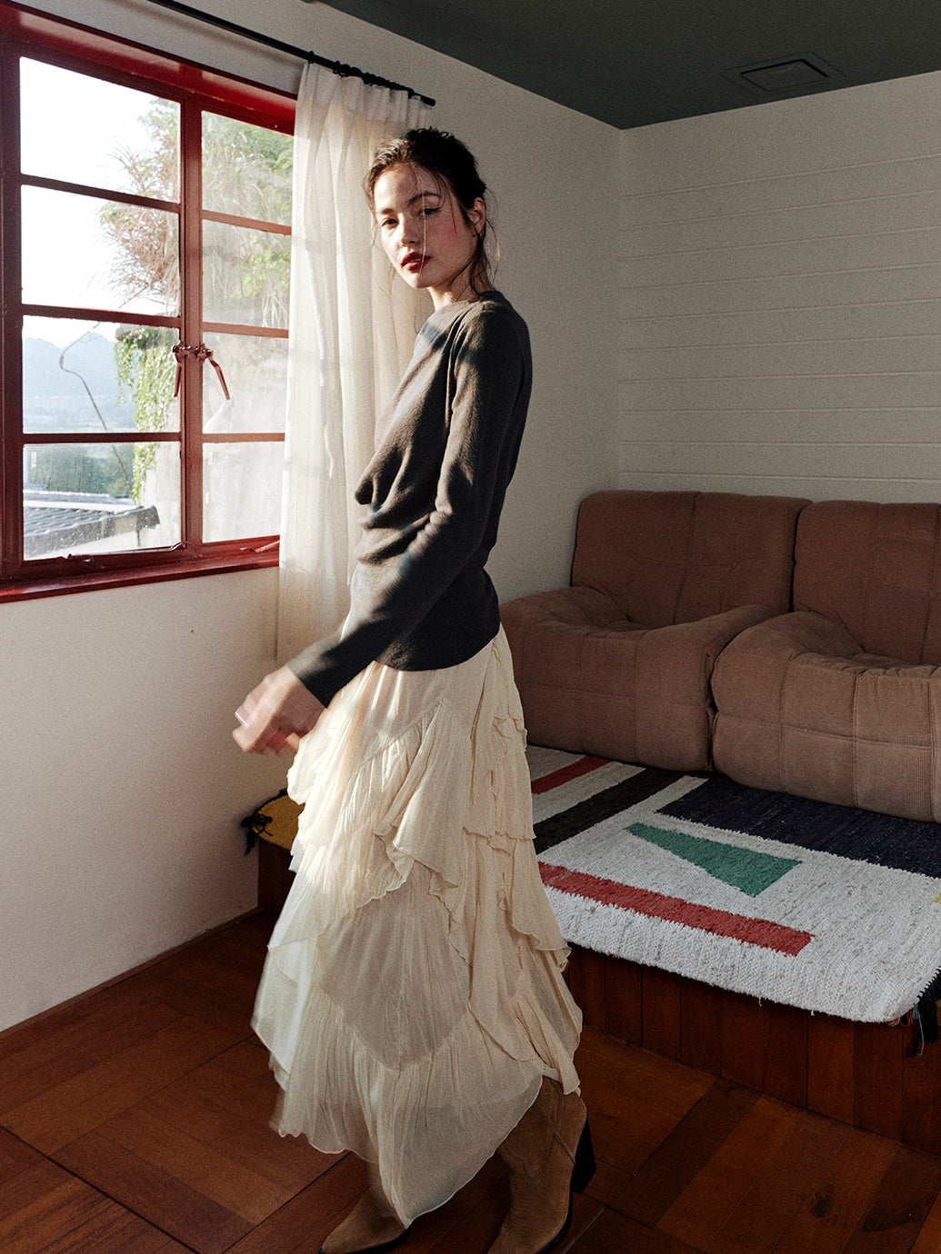 Asymmetrical Tulle Skirt_BDHL7999