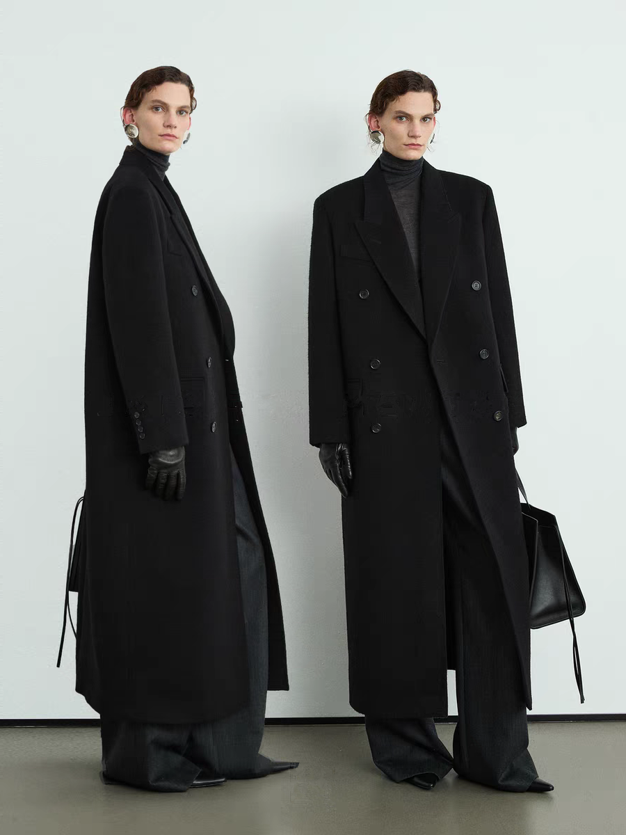 Black Relaxed Fit Coat_BDHL8167