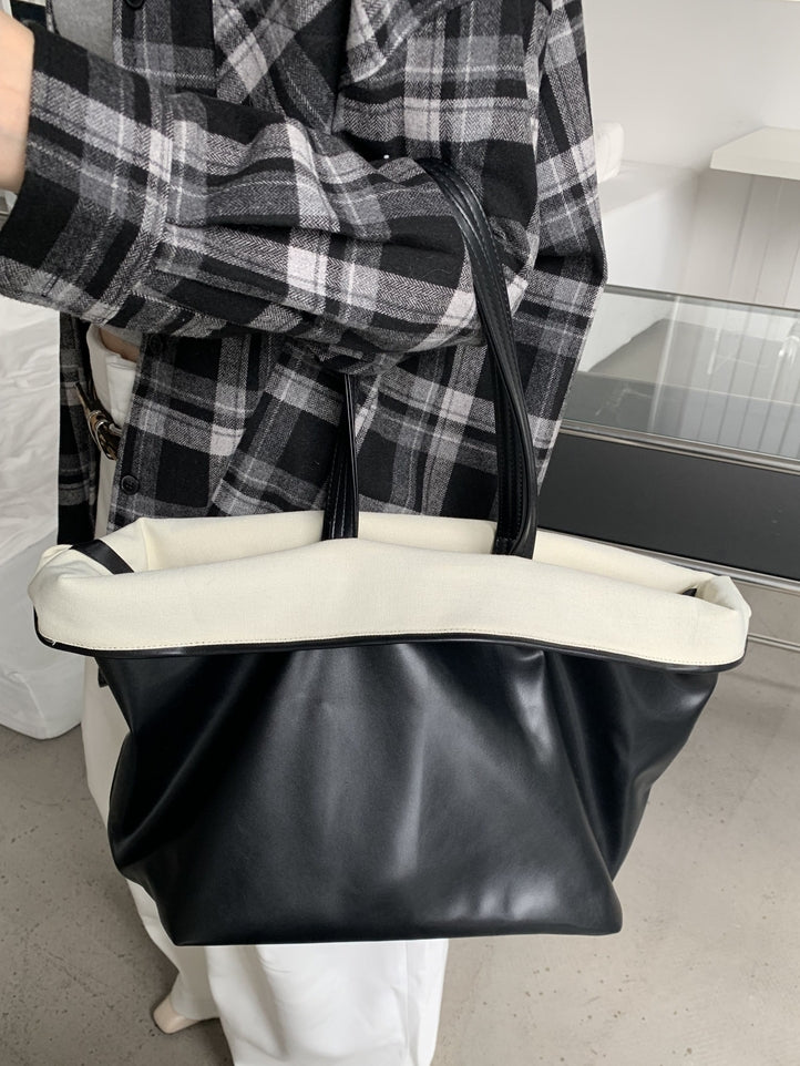 Large-Capacity Reversible Underarm Bag_BDHL8017