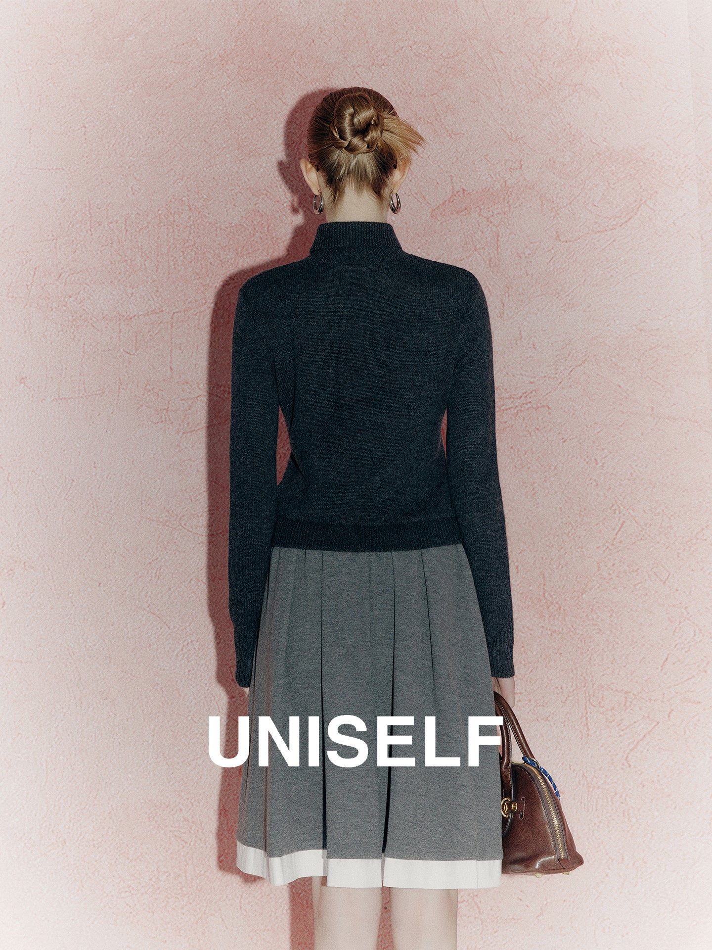 Collar Slim-Fit Knitted Tops_BDHL7720