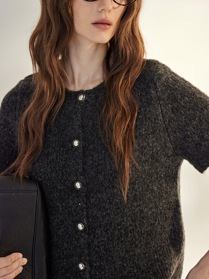 Round-Neck Knit Cardigan_BDHL7736
