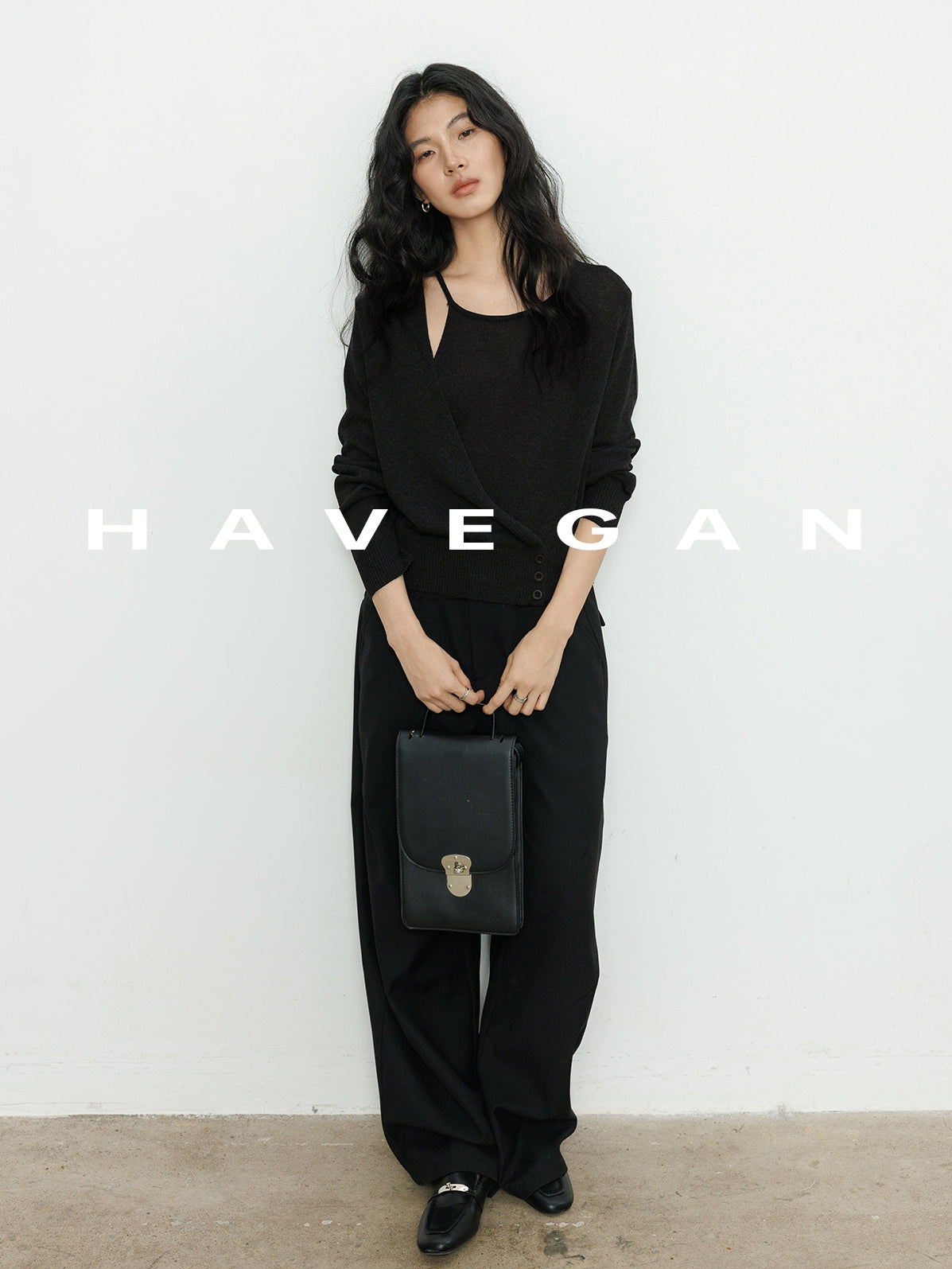 One-Sided Halter Cachet Tops_BDHL7053