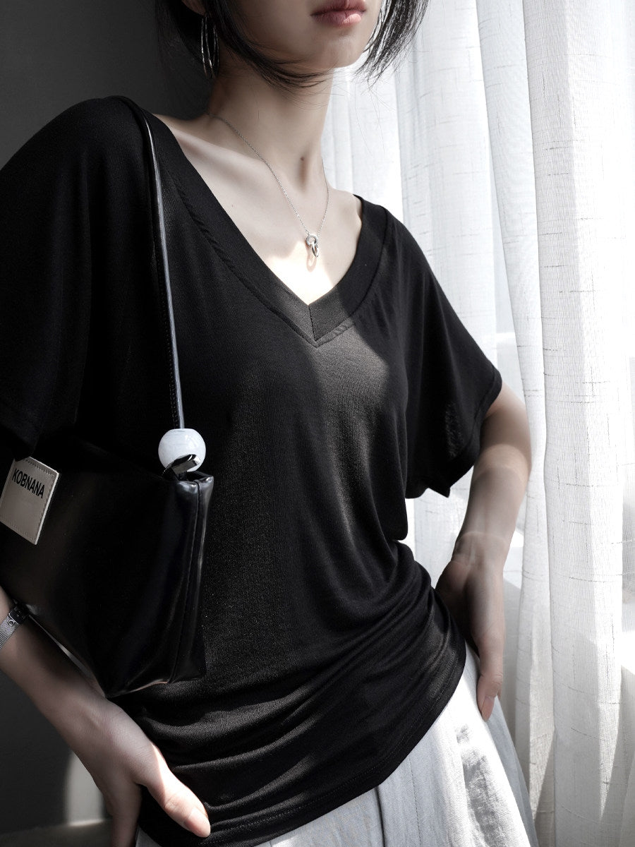 Draped Waist V-Neck Tee_BDHL8352
