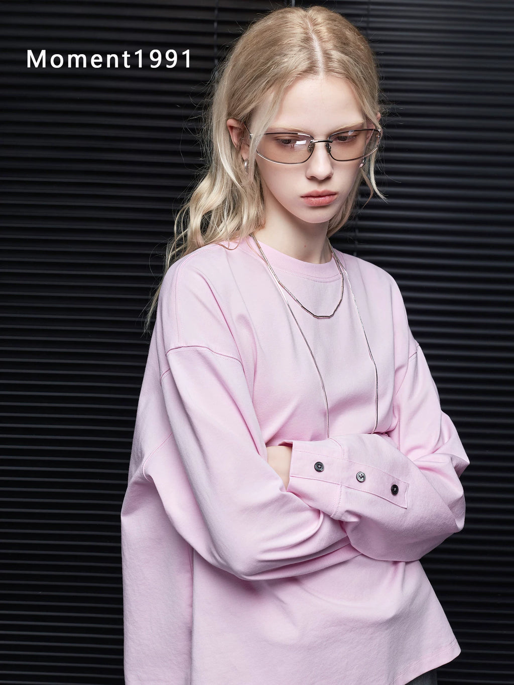 Buttoned Cuff Relaxed Long Sleeve Tee_BDHL8409