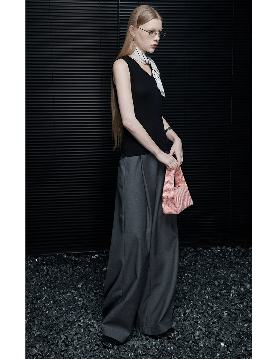 Gray Mid-Rise Drape Unique Pants_BDHL7639