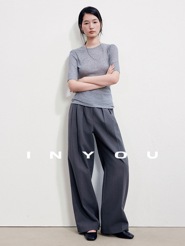 Wide-Leg Pleated Pants_BDHL8394