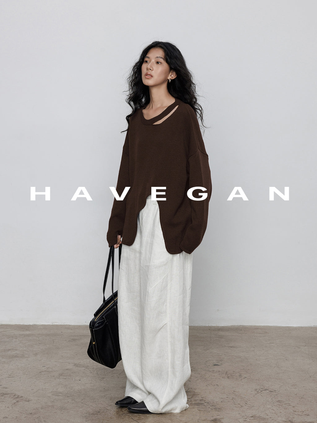 Round-Neck Slit Knit Tops_BDHL7707 