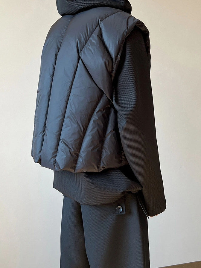 Lightweight Irregular Down Vest_BDHL8165