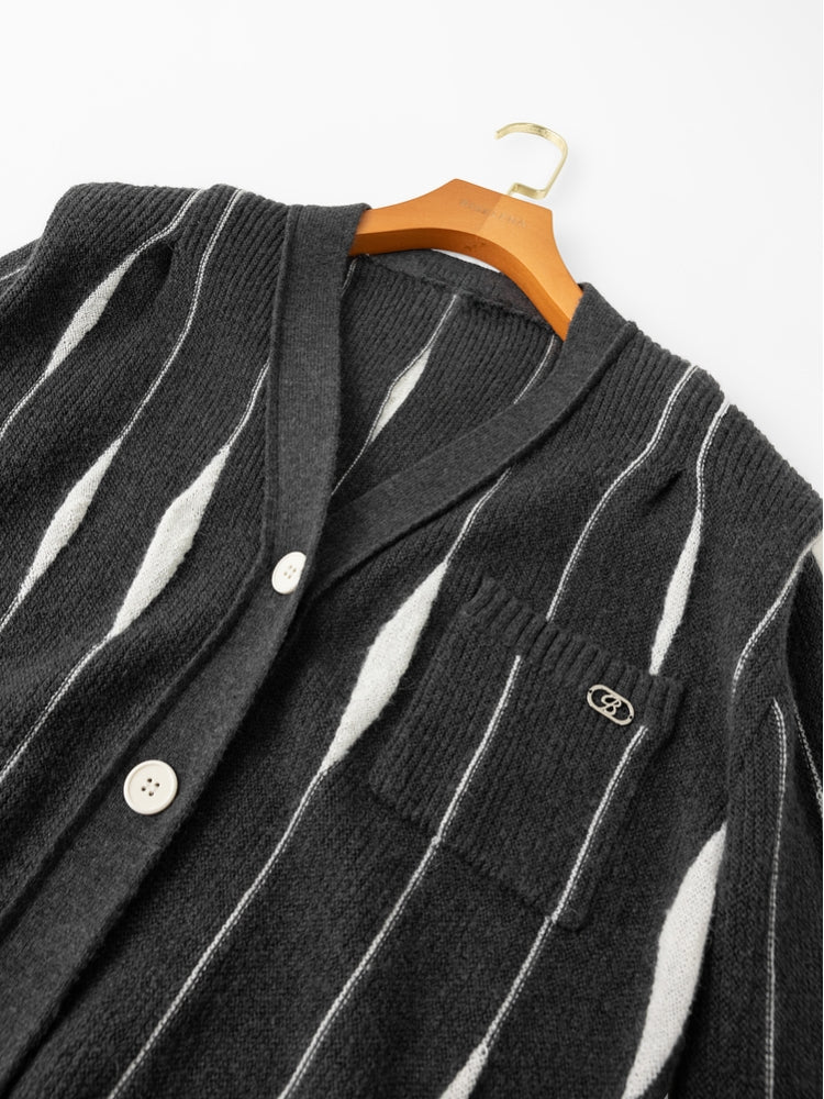 Random Striped V-Neck Cardigan_BDHL7010