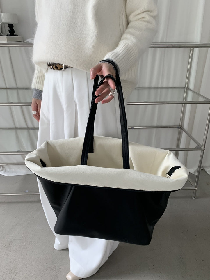 Large-Capacity Reversible Underarm Bag_BDHL8017