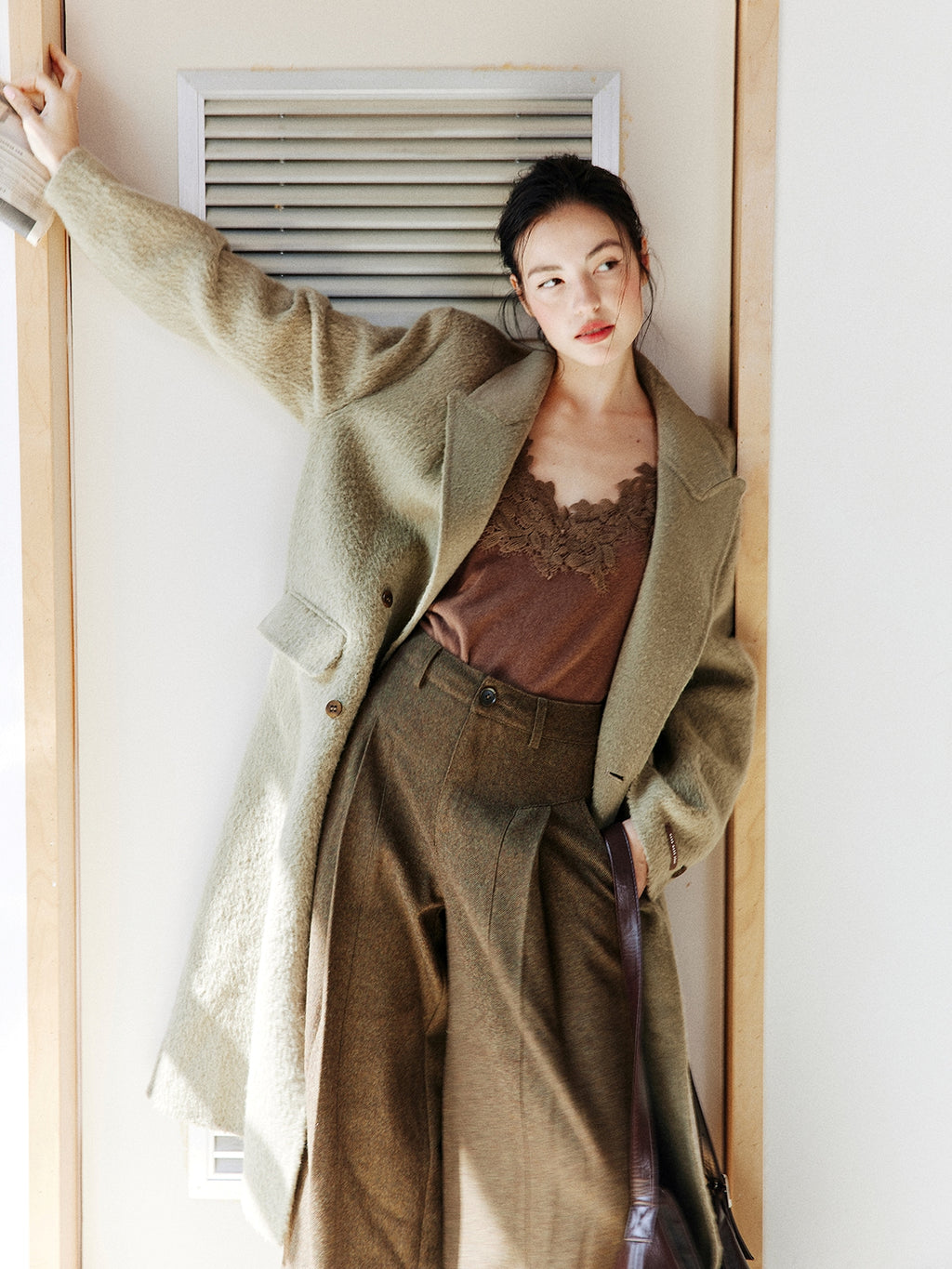 Tucked Wide-Leg Pants_BDHL7996