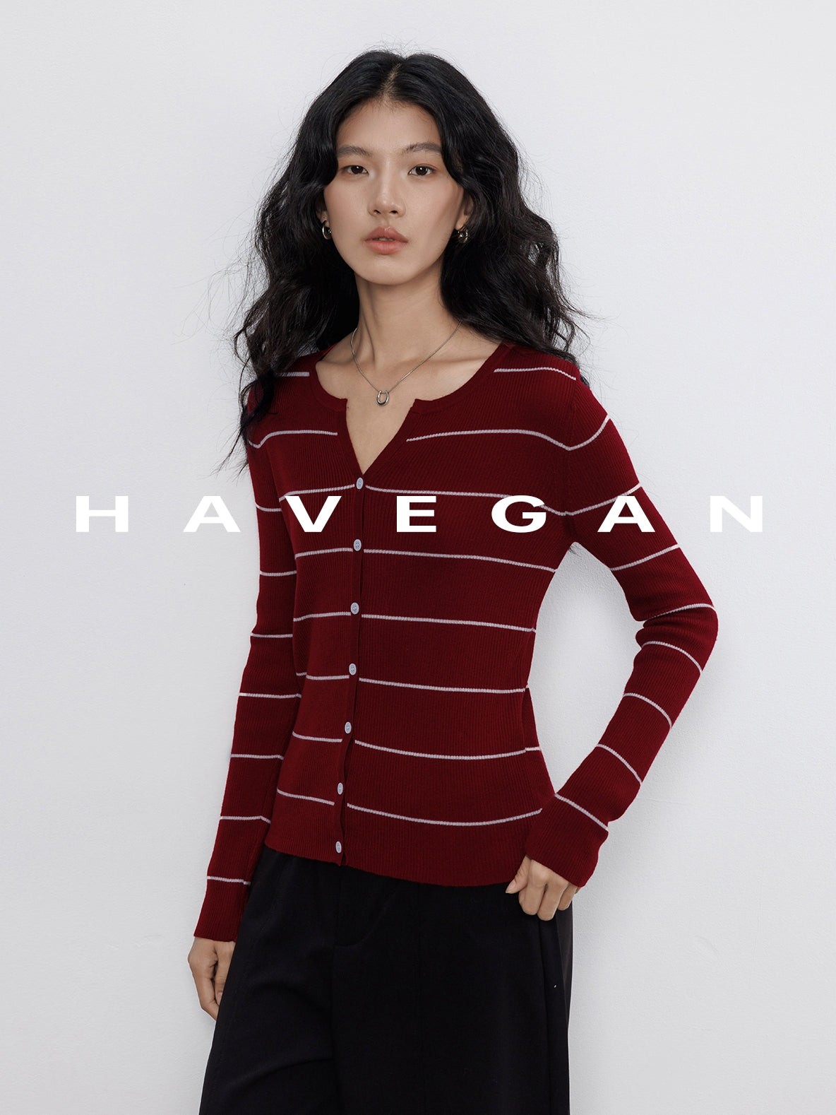 V-Neck Striped Knit Cardigan_BDHL7780