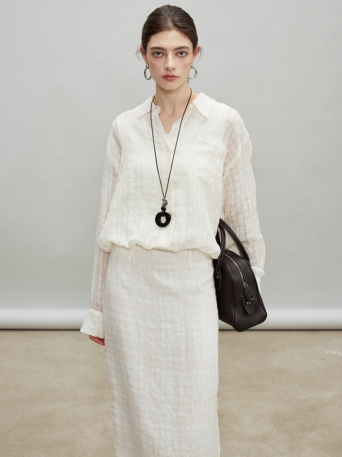 Loose-Fitting Shirt Or Long Straight Skirt_BDHL7193