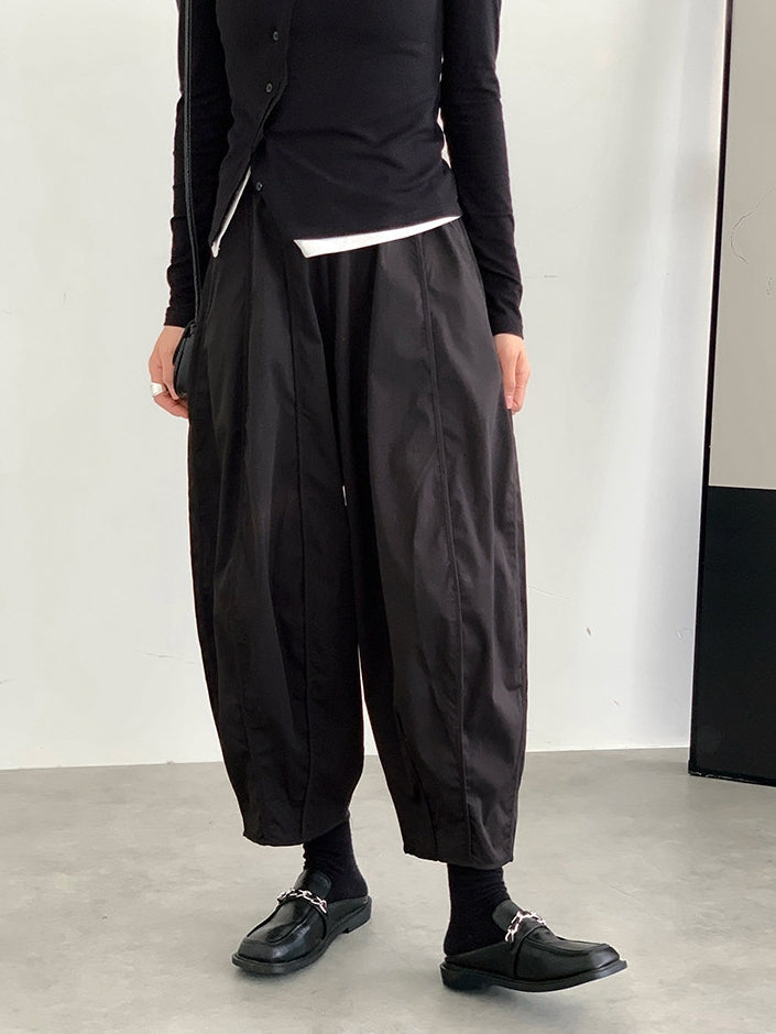 Loose Balloon Cropped Pants_BDHL8154