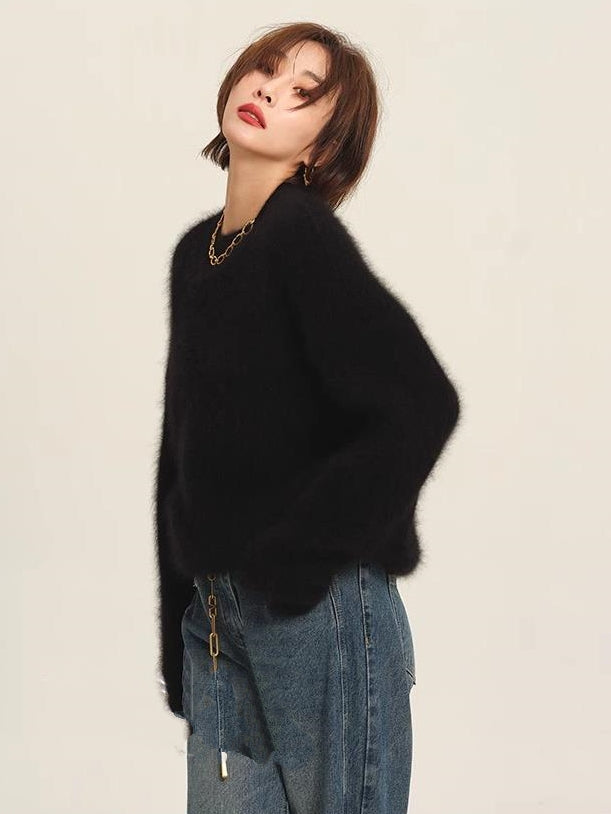 Fluffy Round Neck Sweater_BDHL6831