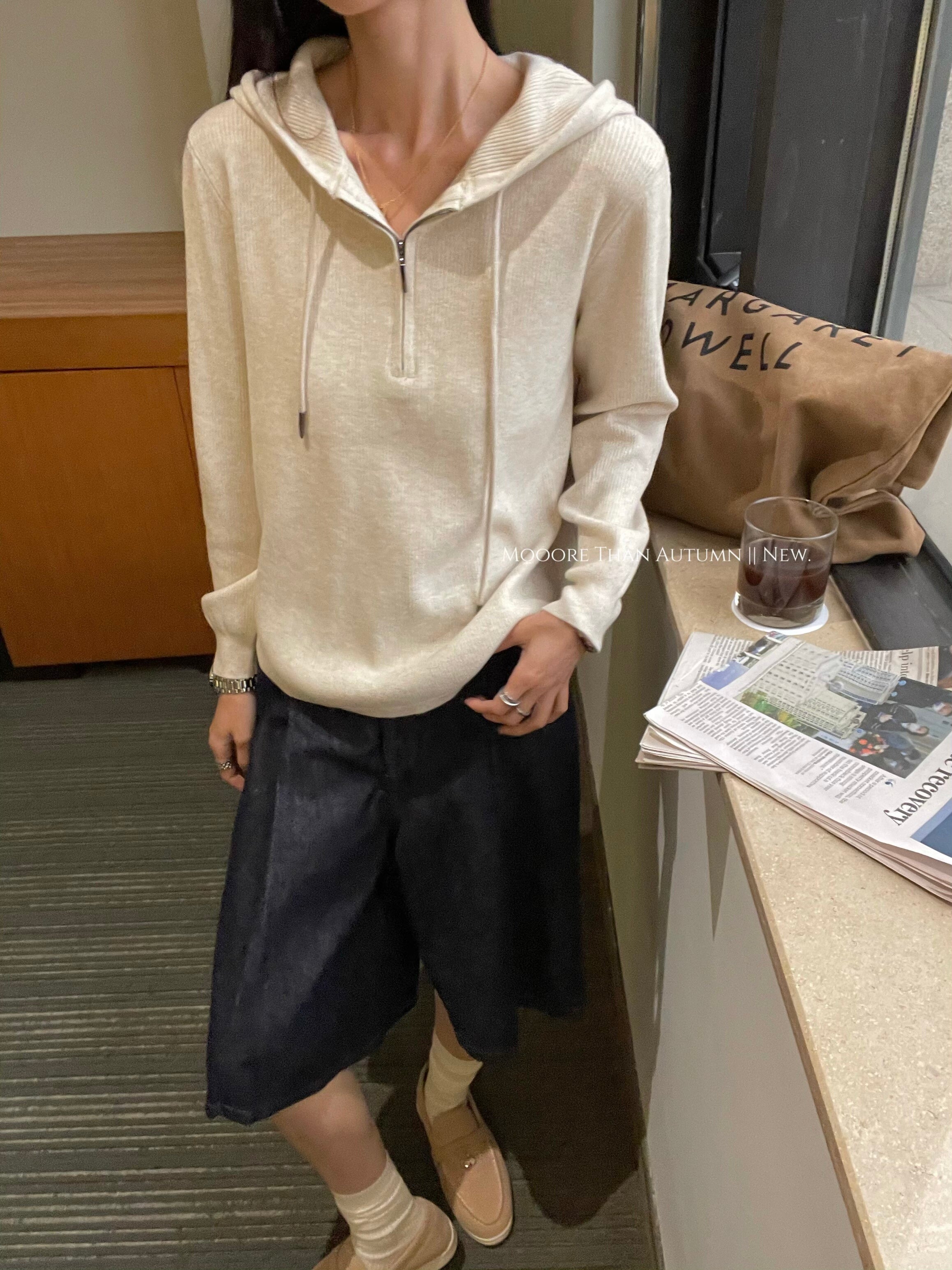 Hooded Half-Zip Knit Tops_BDHL7850