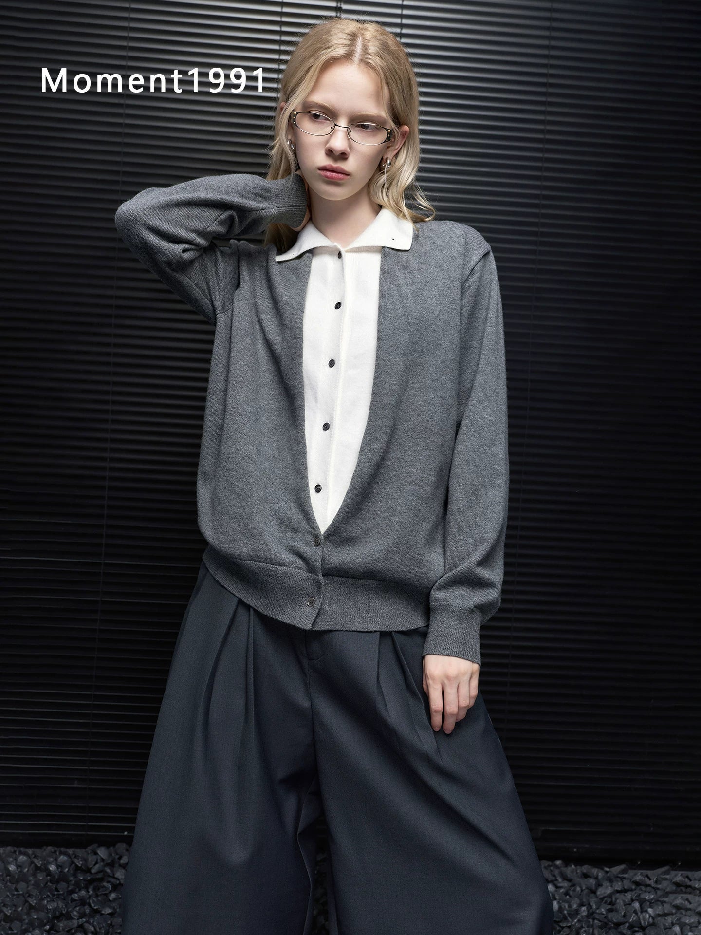Layered Look Collared Knit Cardigan_BDHL8411