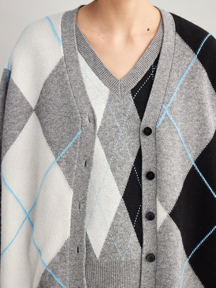 Diamond-Pattern Knitted Vest Or Cardigan_BDHL7995