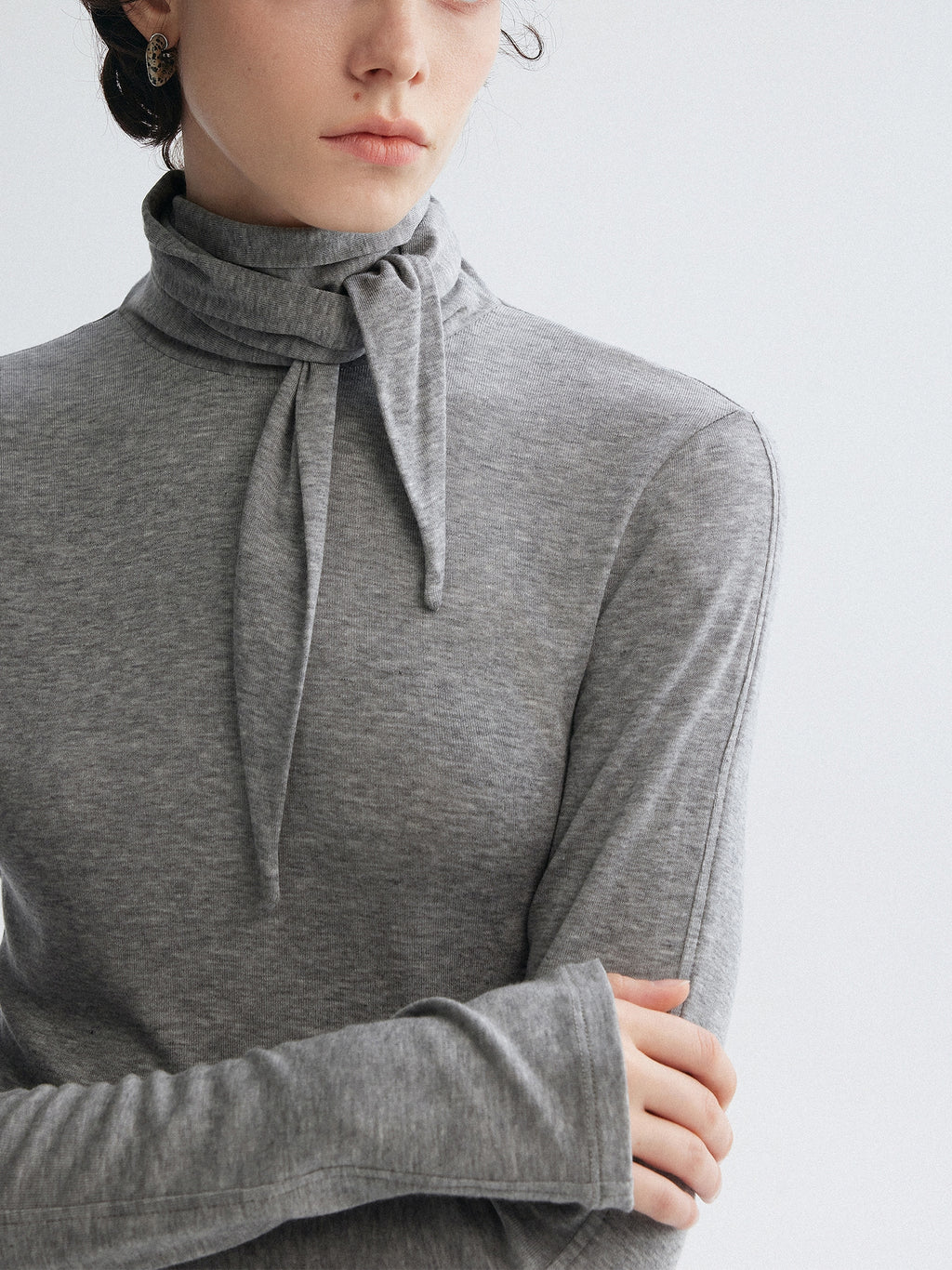 高領繫帶上衣_BDHL7951