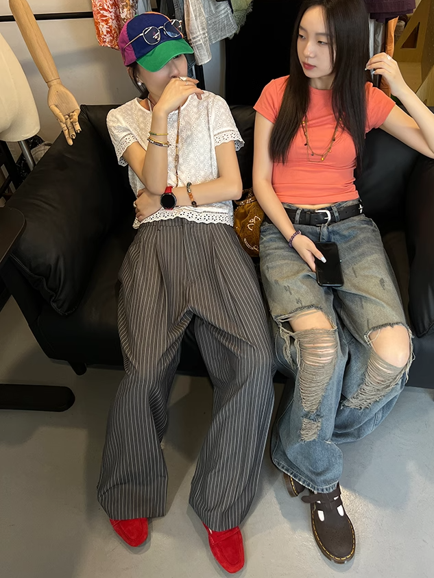 Striped Loose-Fitting Pants_BDHL7403