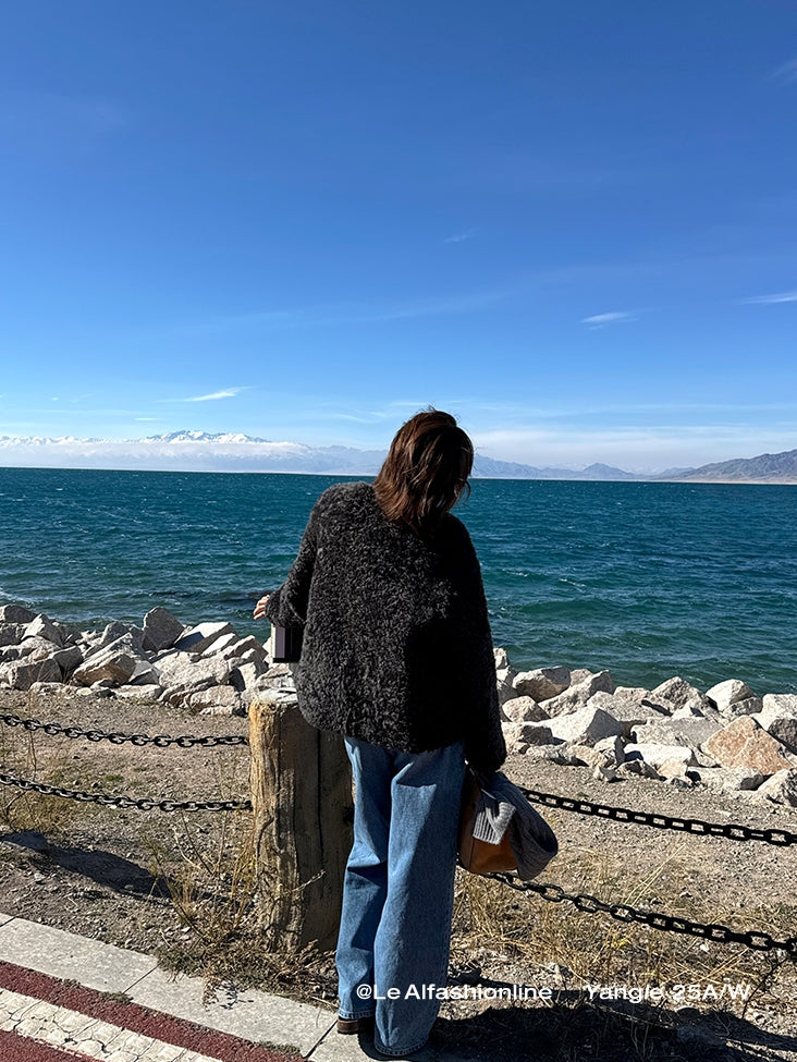 Relaxed-Fit Knit Tops_BDHL7922