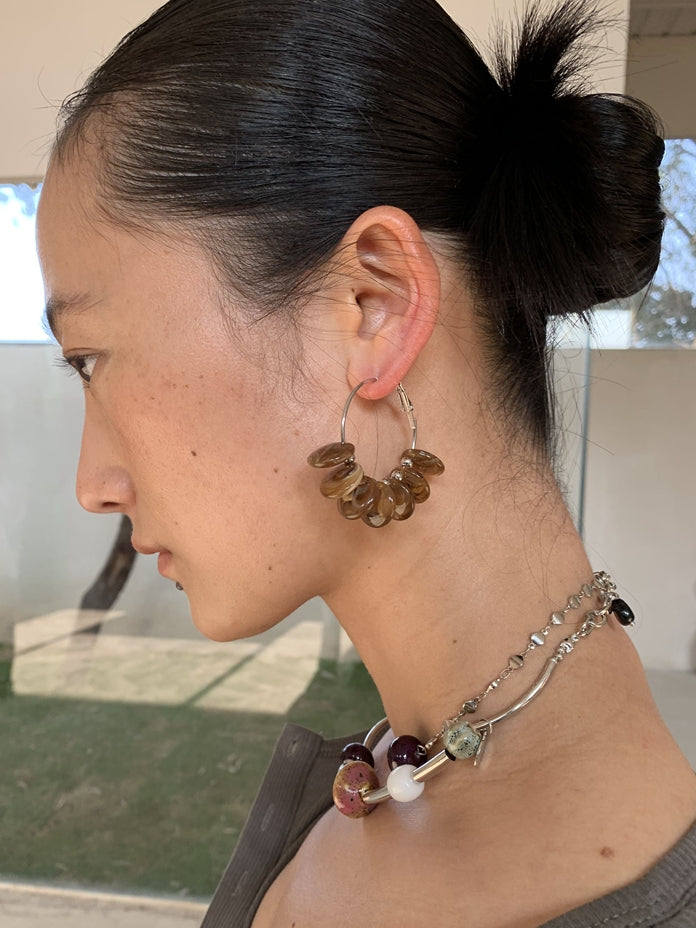 Circle Beaded Tortoiseshell Pierced earrings_BDHL7462