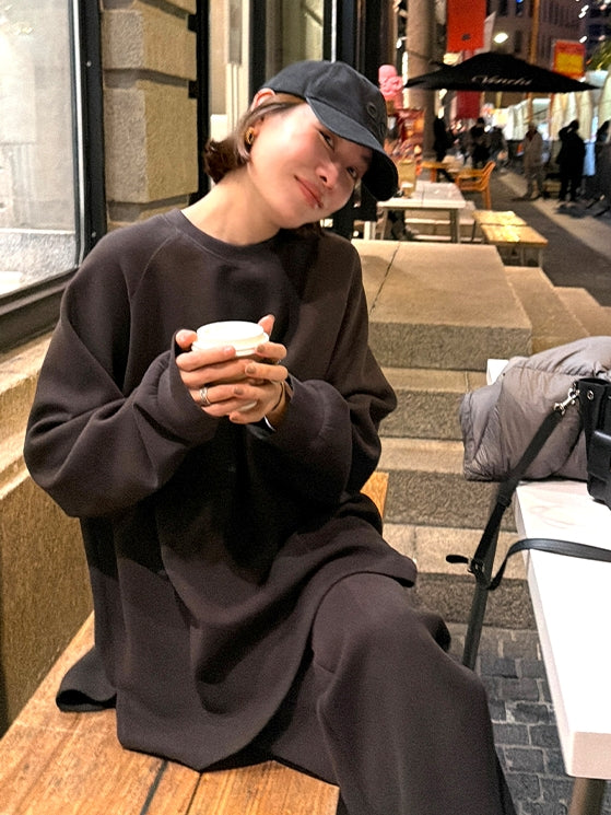 Loose-Fitting Sweatshirt Or Flared Skirt Pants_BDHL8007