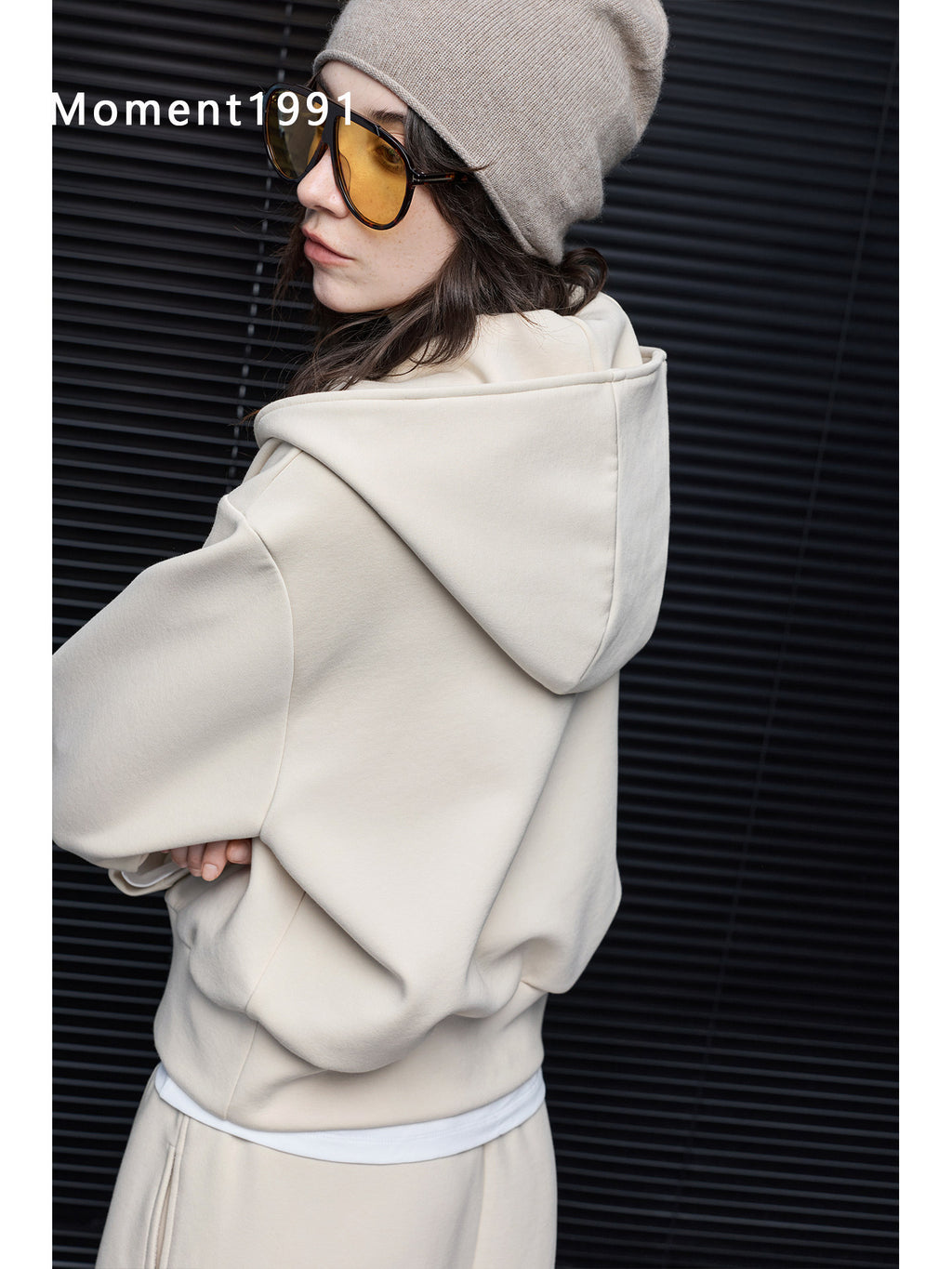 Hooded Sweatshirt & Sweatpants_BDHL8402