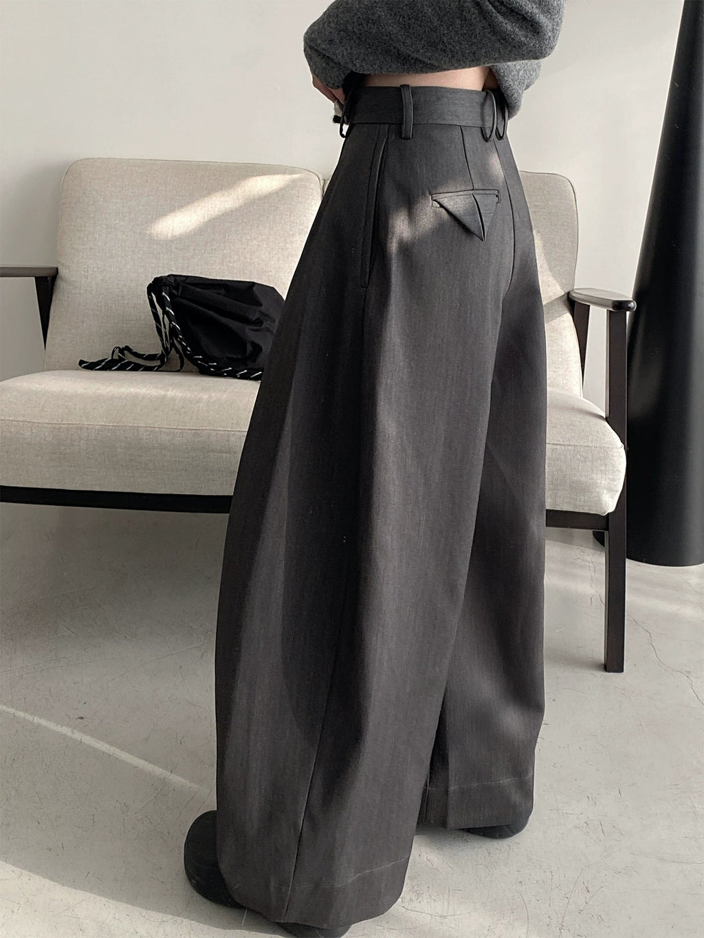 3D Patterned Silhouette Pants_BDHL7820