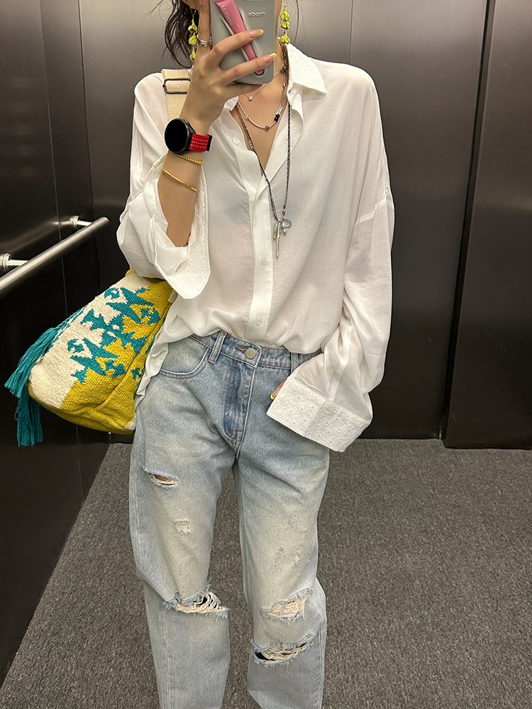 Lace-Stitched Thin Shirt_BDHL7272