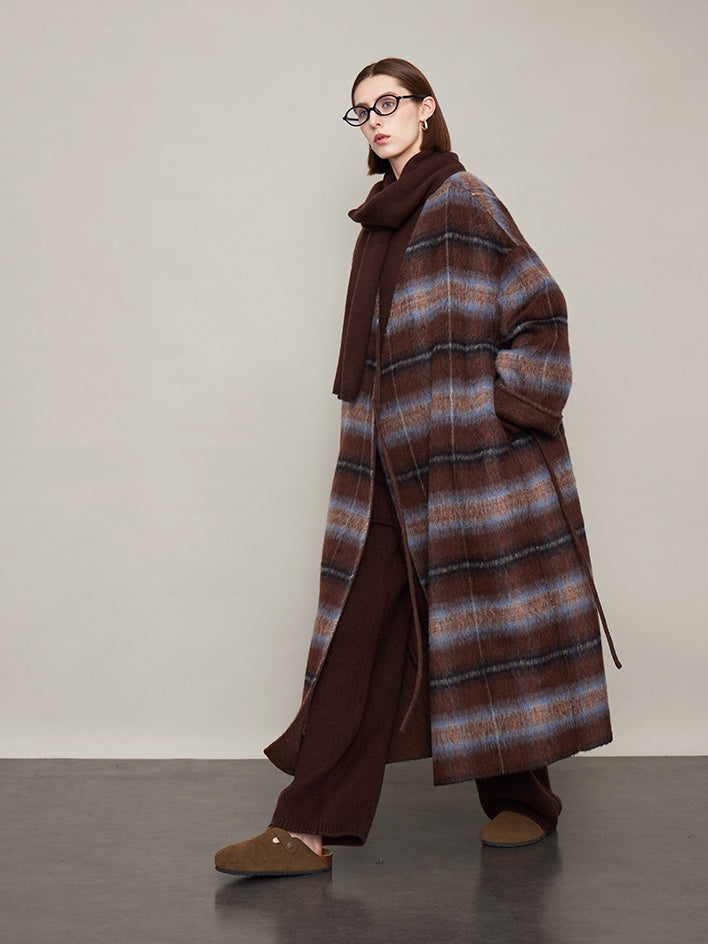 Plaid V-Neck Long Coat_BDHL6605