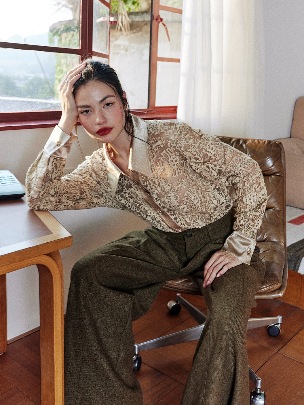 Tucked Wide-Leg Pants_BDHL7996