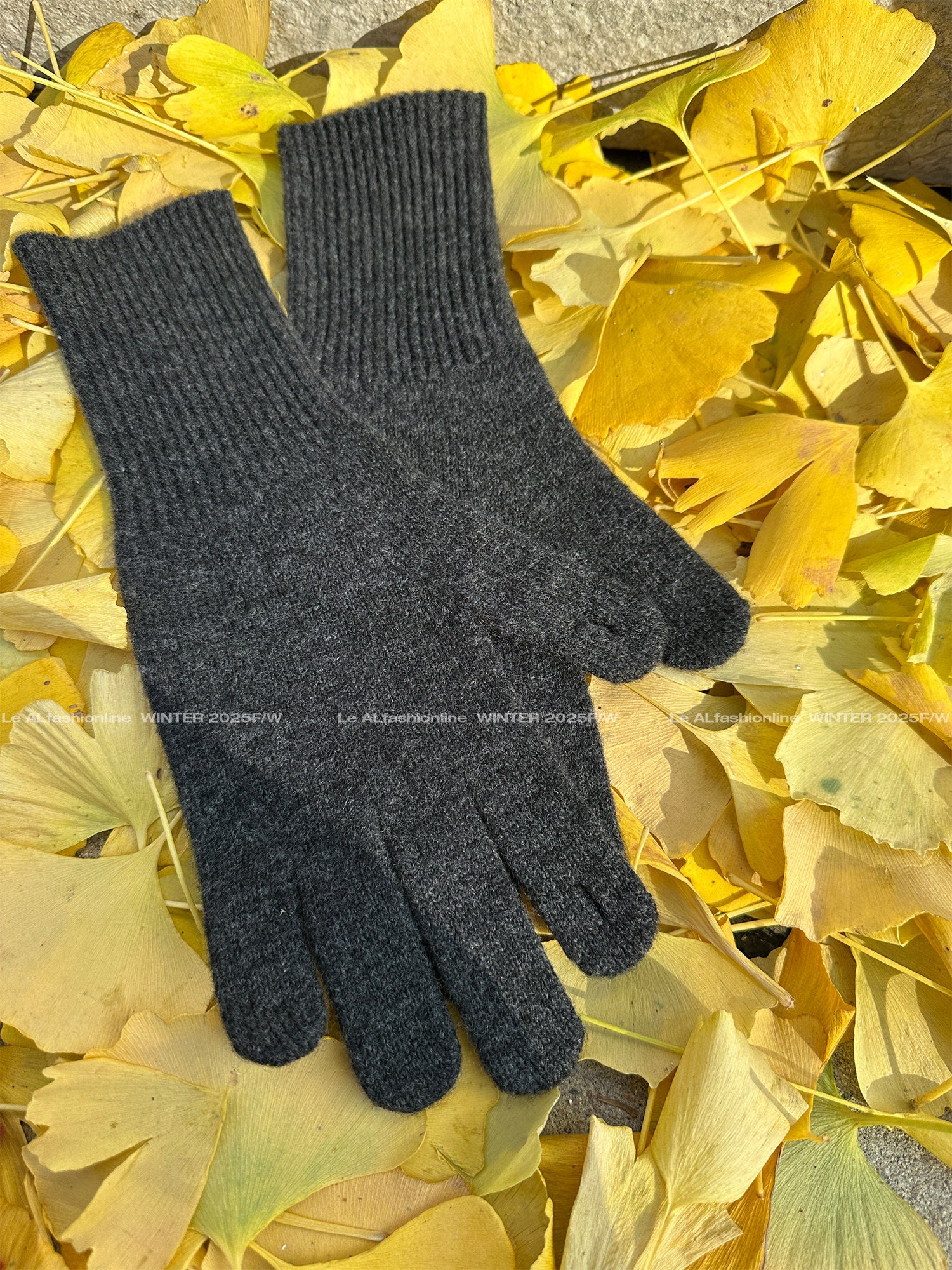 Knitted Short Scarf Or Gloves_BDHL8049