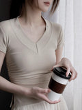 Side Pleated V-Neck T-Shirt_BDHL7416